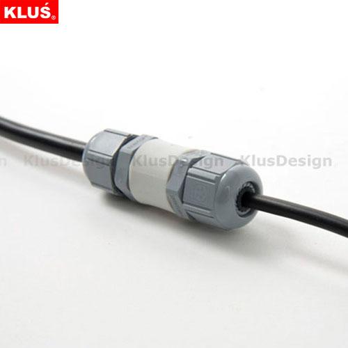 Klus, Straight hermetic connector