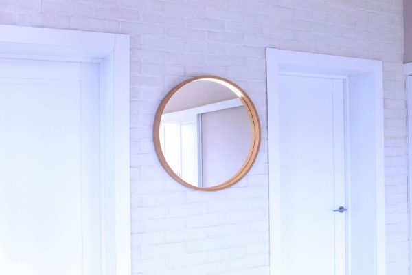 Veidrodžiai, Medinis veidrodis su šviesos šaltiniu Model 1 ø45cm