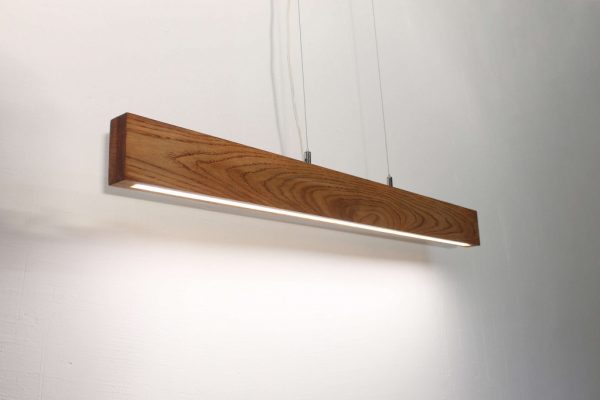 Pakabinami šviestuvai, Pakabinamas medinis šviestuvas SLIM 80cm