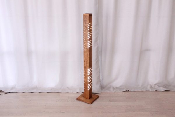 Pastatomi šviestuvai, Pastatomas medinis šviestuvas MILKYWAY